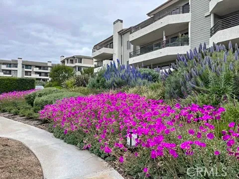 $4,500 | 220 Nice Lane 101, Newport Beach, CA 92663