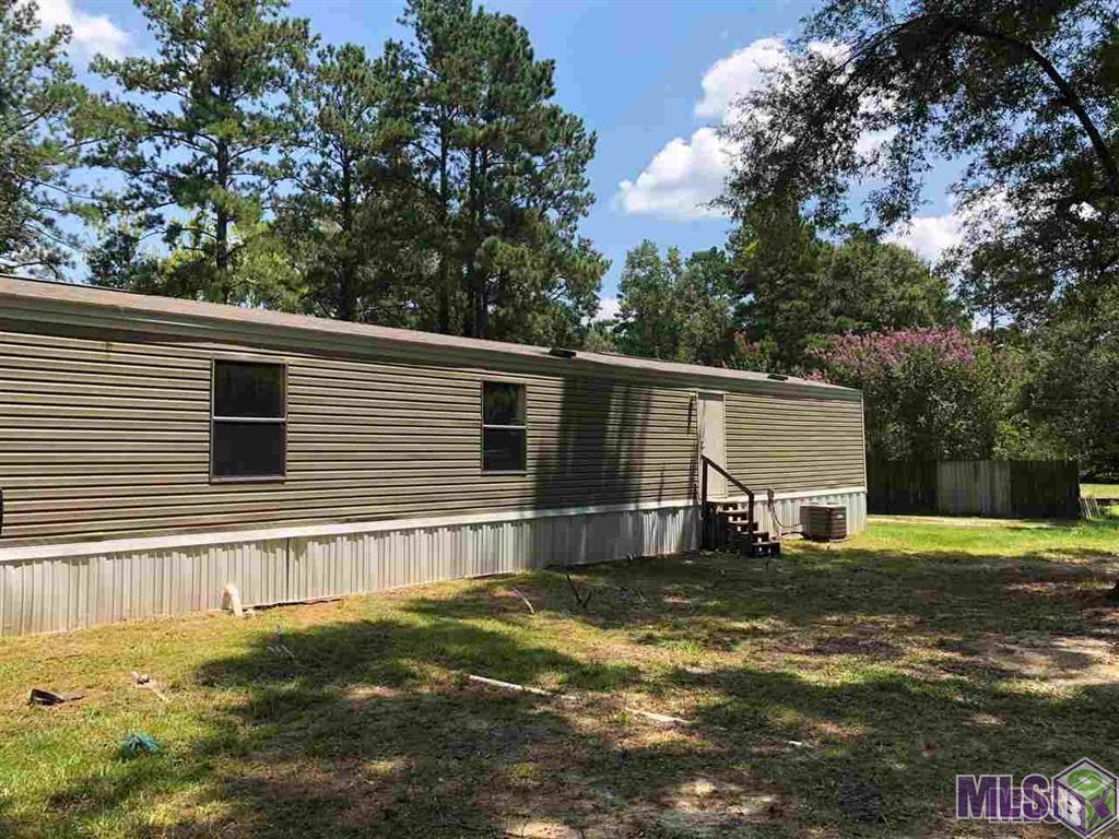30964 Lavigne Road Albany, LA 70711 - Photo 3 of 5