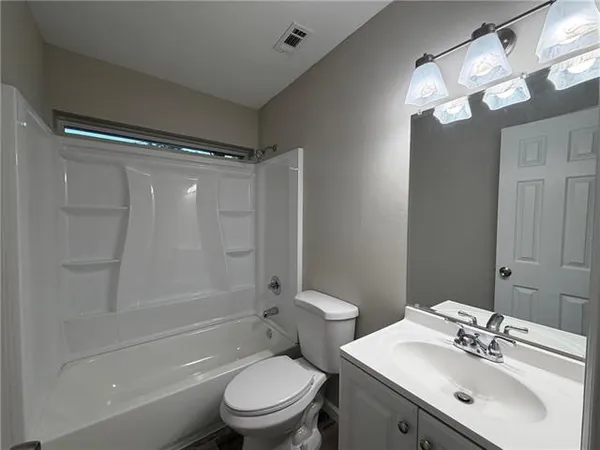 $1,050 | 734 North Walnut Street, Slidell, LA 70460