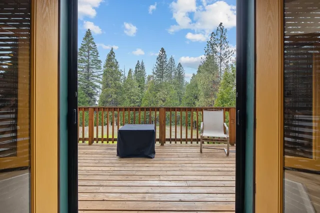 $569,000 | 40838 Village Pass Lane, Unit 18, Shaver Lake, CA 93664