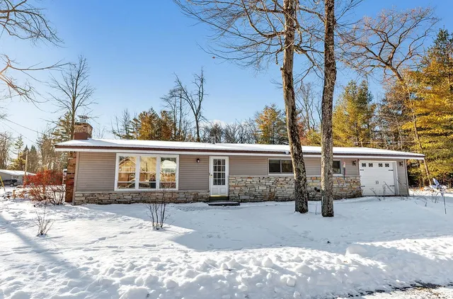 $164,900 | W6525 Mork Road, Shawano, WI 54166