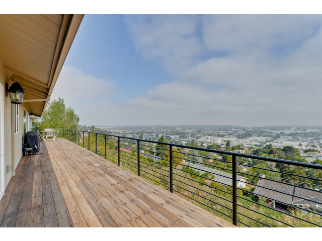 1606 Courtland Road Belmont, CA 94002 - Photo 14 of 17 a view of outdoor space with wooden floor and city view