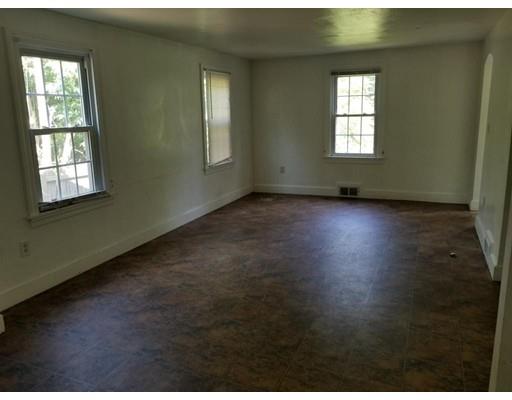 340 Amity Street Amherst, MA 01002 - Photo 5 of 16 Gallery Image 5