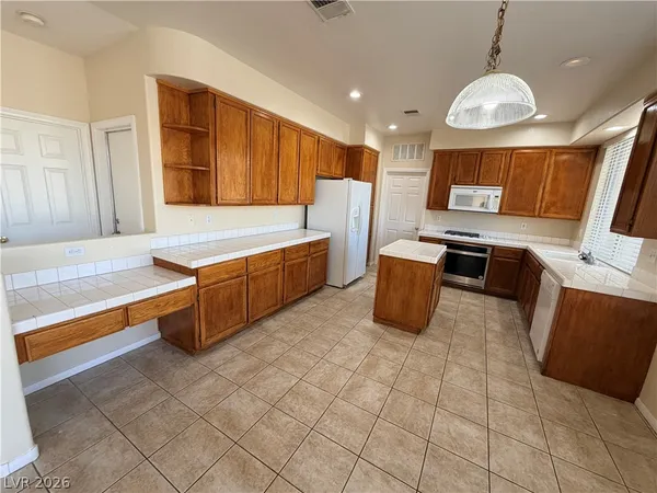 $2,272 | 266 Bluefield Lane, Henderson, NV 89074