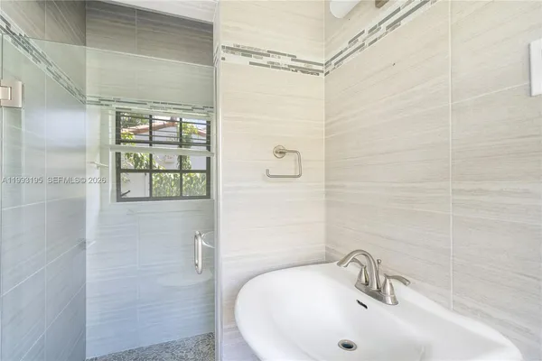 $11,000 | 7531 Beach View Drive, North Bay Village, FL 33141