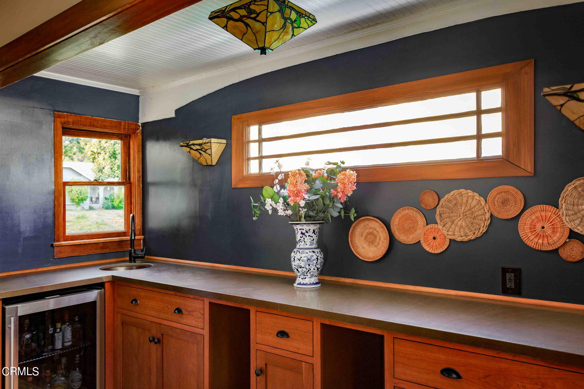 1864 Queensberry Road Pasadena, CA 91104 - Photo 15 of 40 a view of a door and a window