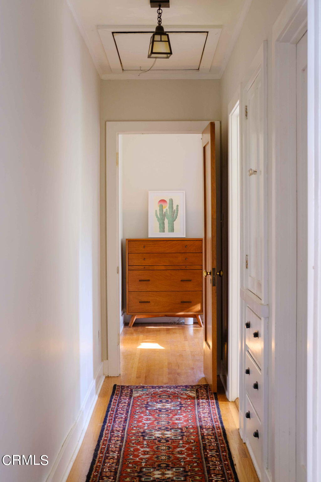 1864 Queensberry Road Pasadena, CA 91104 - Photo 20 of 40 a view of front door