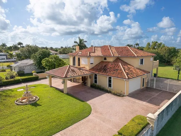$2,700,000 | 13370 Southwest 34th Street, Miami, FL 33175