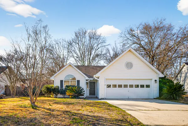 $2,400 | 501 Tram Boulevard, Summerville, SC 29486