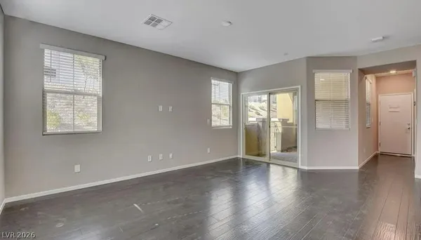 $2,600 | 37 Alamere Falls Drive, Las Vegas, NV 89138