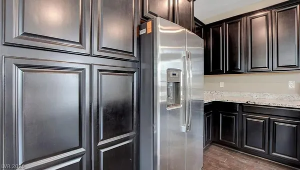 $2,600 | 37 Alamere Falls Drive, Las Vegas, NV 89138