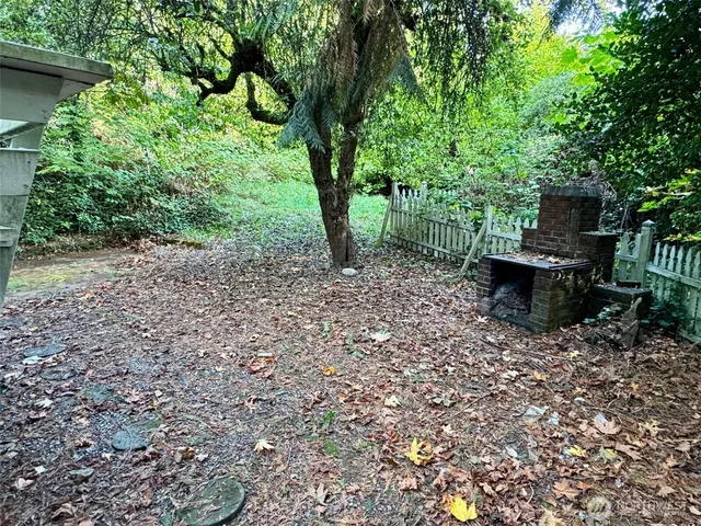 a view of a bench in the garden