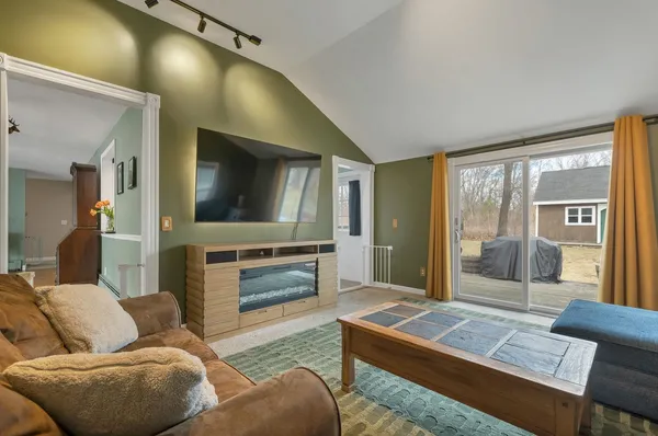 $485,000 | 53 Atherton Avenue, Nashua, NH 03064