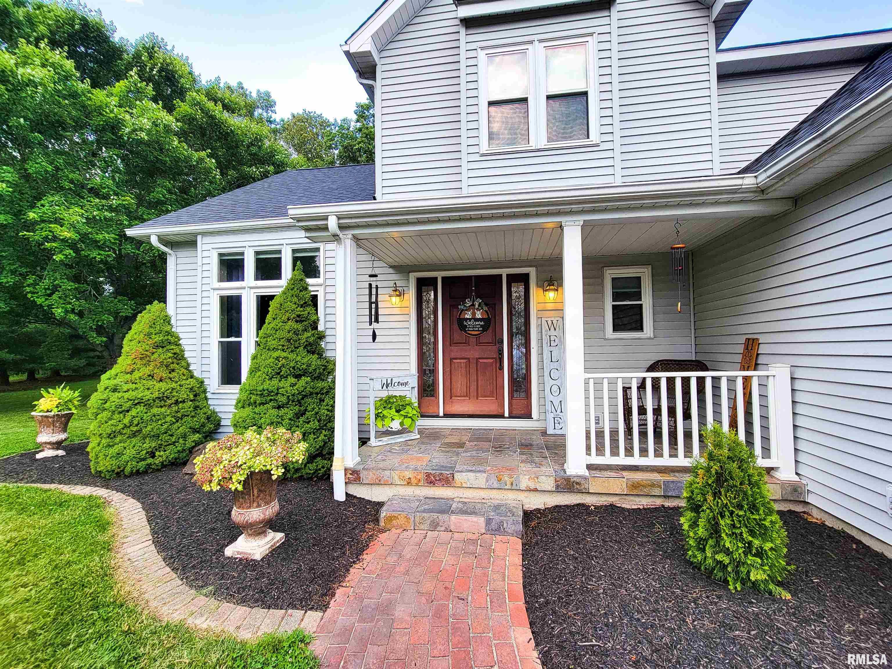 352 Hancock Drive Flora, IL 62839 - Photo 13 of 98