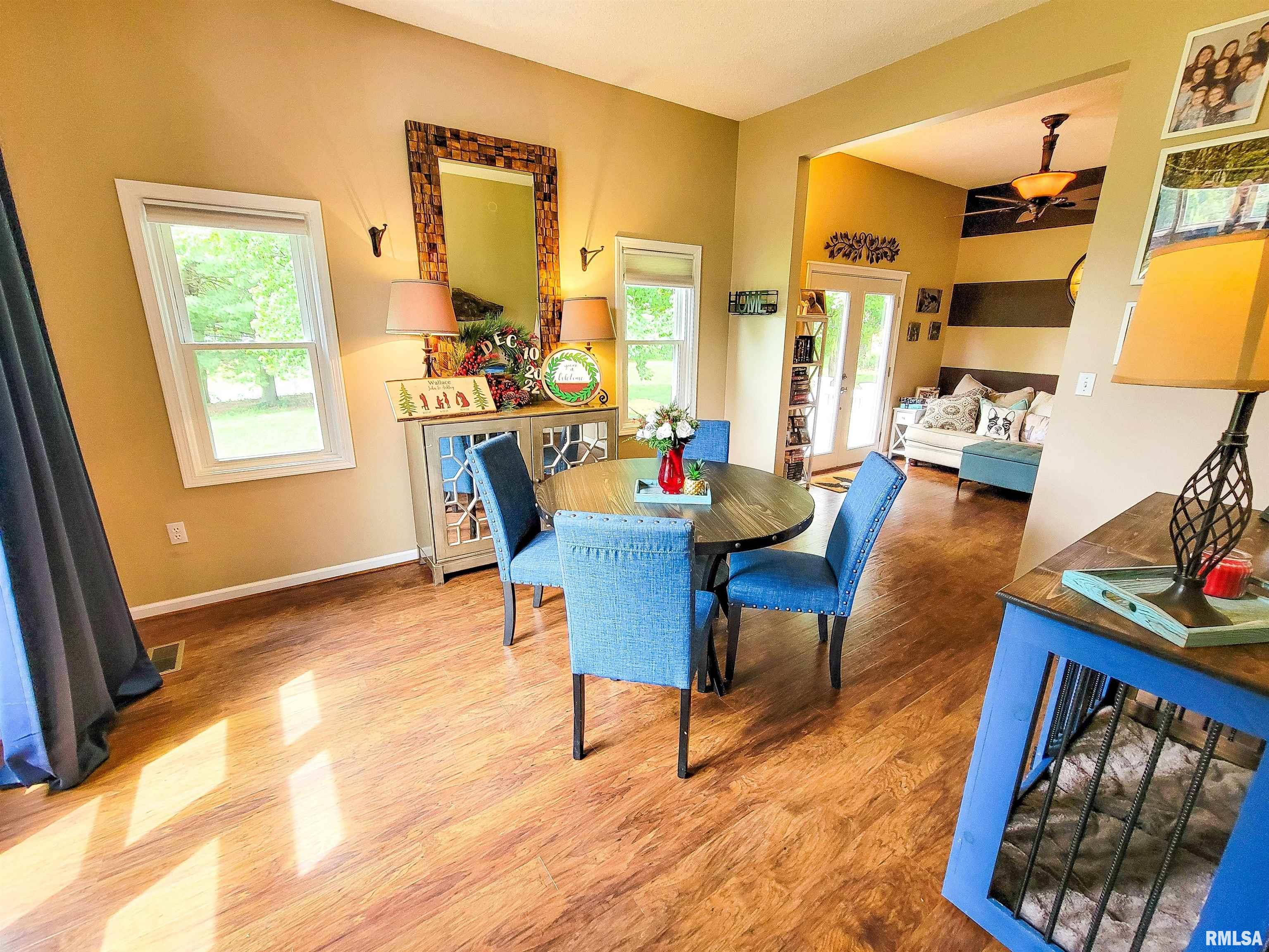 352 Hancock Drive Flora, IL 62839 - Photo 18 of 98