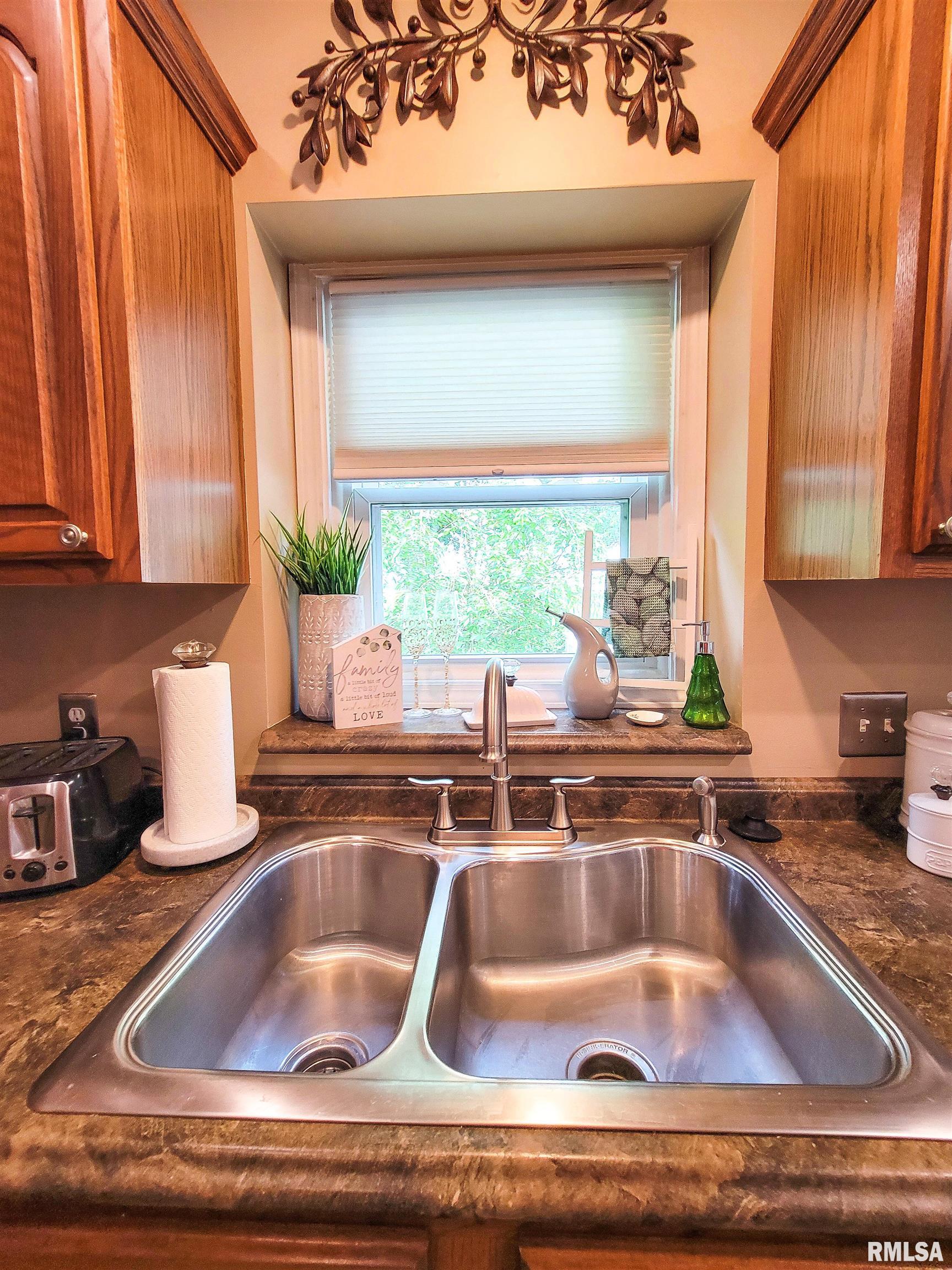 352 Hancock Drive Flora, IL 62839 - Photo 40 of 98
