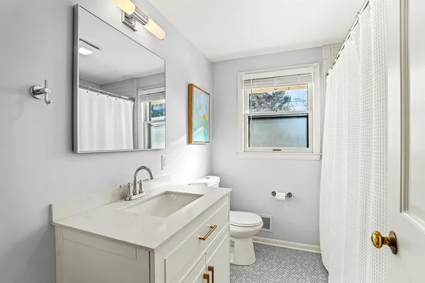 $769,900 | 9062 North Lake Drive, Bayside, WI 53217