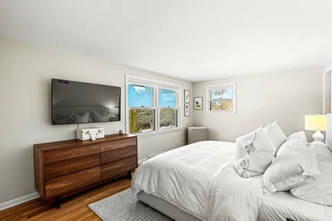 $769,900 | 9062 North Lake Drive, Bayside, WI 53217