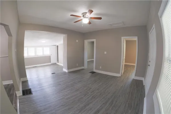 $275,000 | 1413 Spruce Street, Leavenworth, KS 66048