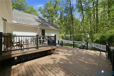 $585,000 | 10068 Holly Road, Mechanicsville, VA 23116