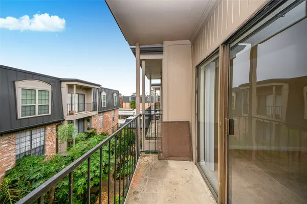 $1,250 | 2400 North Braeswood Boulevard, Unit 324, Houston, TX 77030