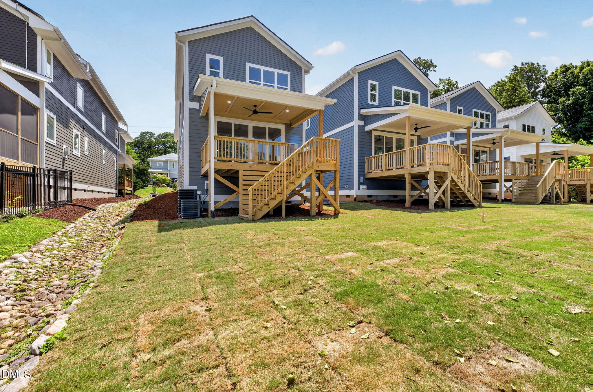 516 Heather Drive Raleigh, NC 27606 - Photo 36 of 38