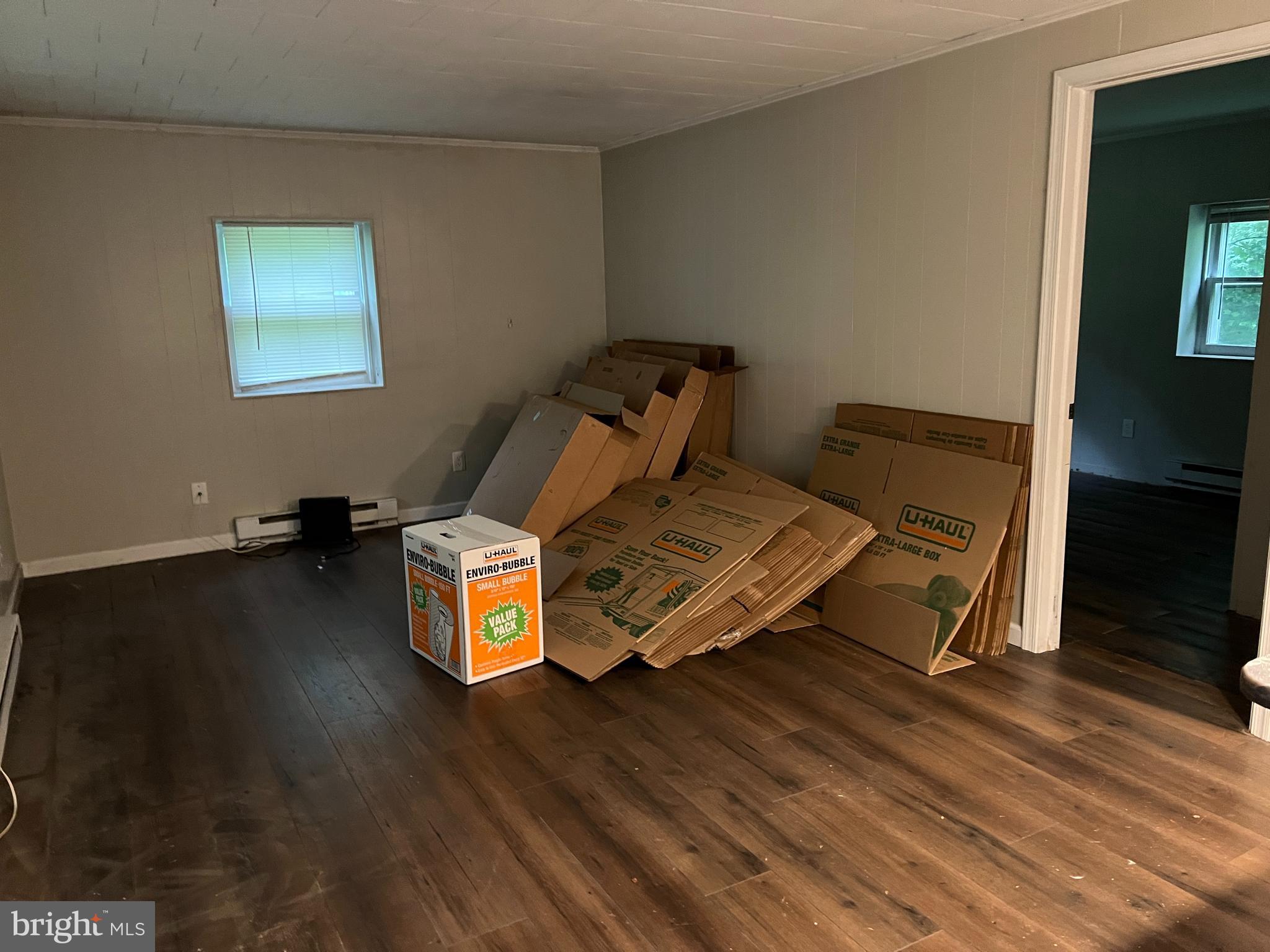 3215 Miller Road Pennsburg, PA 18073 - Photo 6 of 25 1st floor family rm