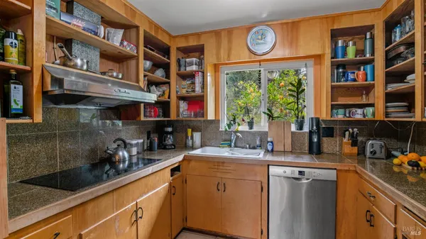 $1,699,950 | 5932 Fredricks Road, Sebastopol, CA 95472