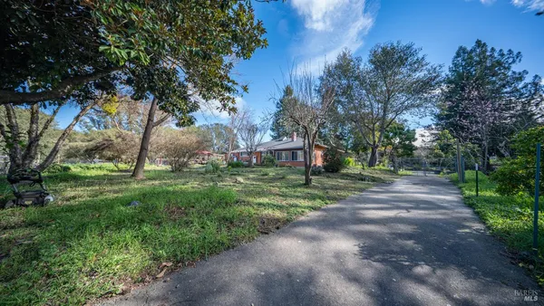 $1,699,950 | 5932 Fredricks Road, Sebastopol, CA 95472
