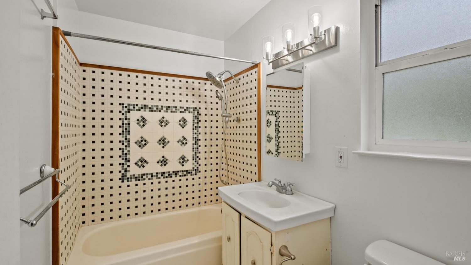 5932 Fredricks Road Sebastopol, CA 95472 - Photo 74 of 99