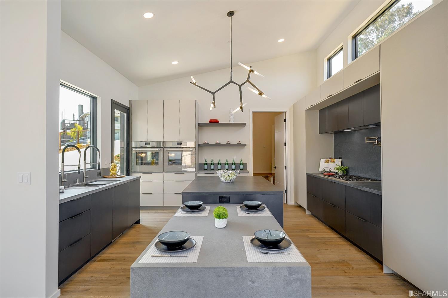 2013 Bishop Road Belmont, CA 94002 - Photo 12 of 55