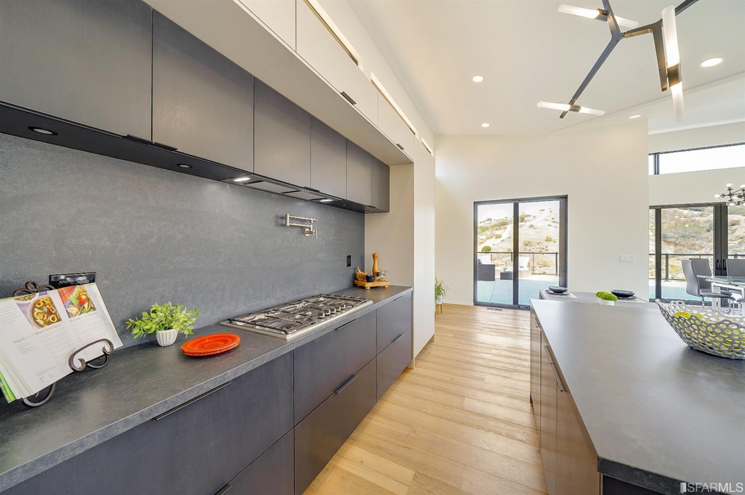 2013 Bishop Road Belmont, CA 94002 - Photo 15 of 55