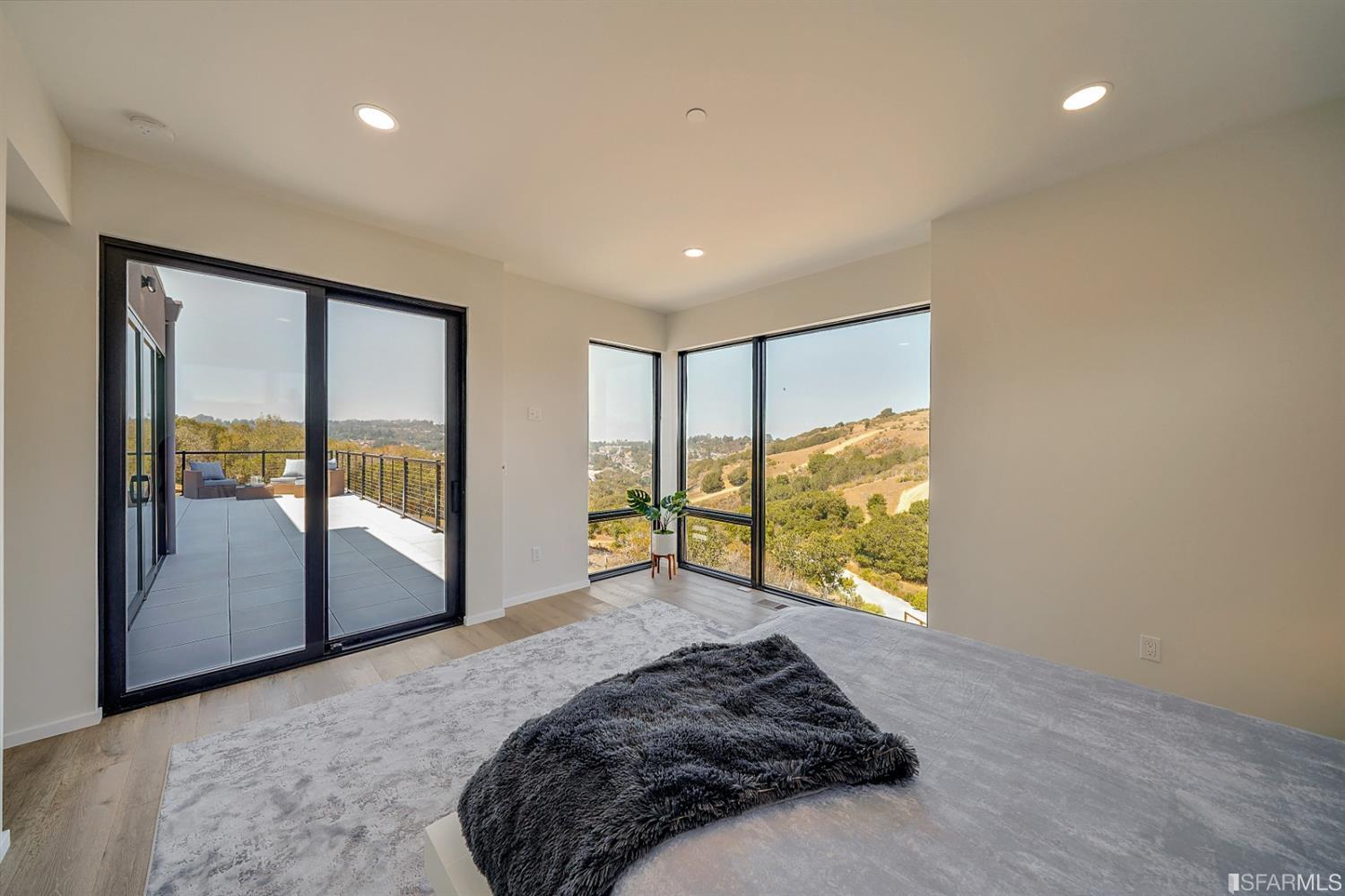 2013 Bishop Road Belmont, CA 94002 - Photo 31 of 55