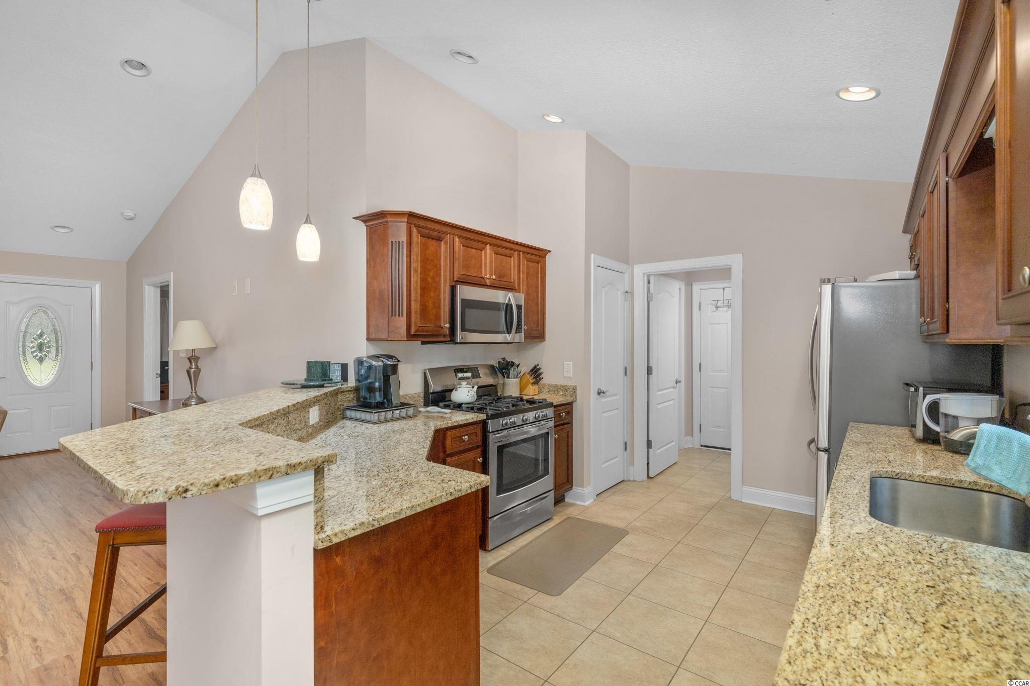 136 Old English Road Galivants Ferry, SC 29544 - Photo 10 of 27 Gallery Image 10