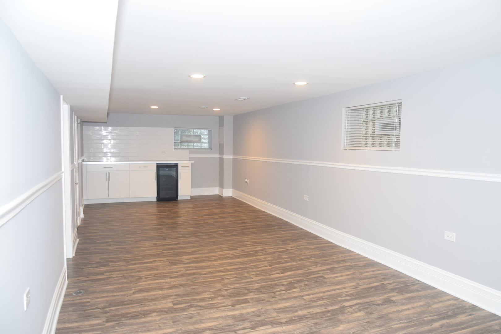 8236 South Ridgeland Avenue Chicago, IL 60617 - Photo 17 of 25
