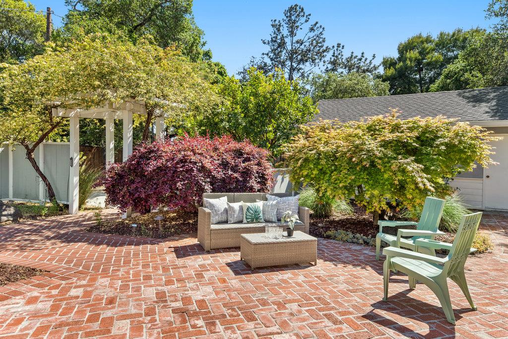 614 Graham Hill Road Santa Cruz, CA 95060 - Photo 9 of 44 Gallery Image 9