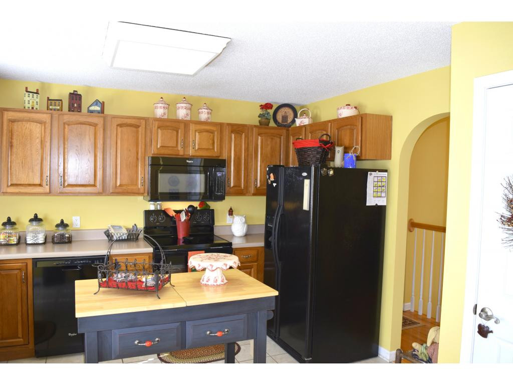 119 Edgefield Road Bristol, TN 37620 - Photo 8 of 24 Photo 8