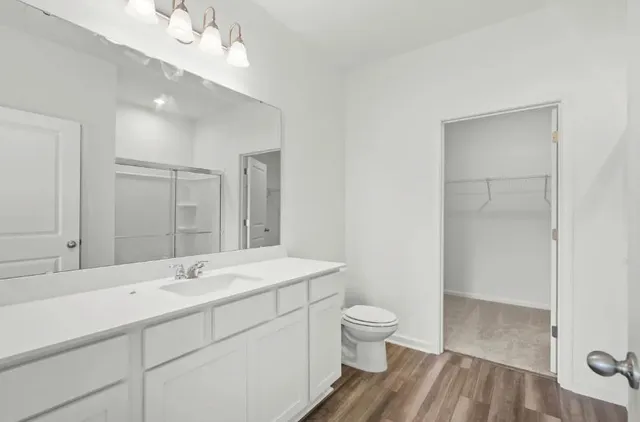 $306,240 | 516 Wedemeyer Street, Taylor, TX 76574