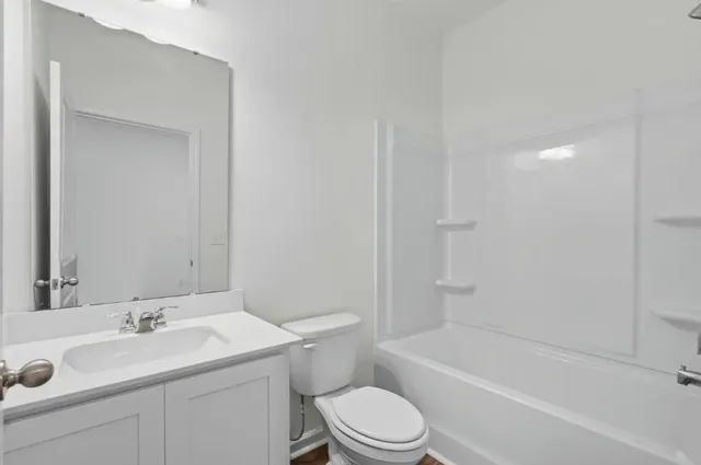 $306,240 | 516 Wedemeyer Street, Taylor, TX 76574