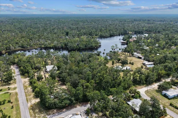 $584,000 | 1710 Southeast 1st Street, Steinhatchee, FL 32359