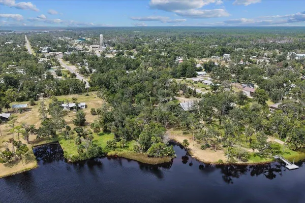 $584,000 | 1710 Southeast 1st Street, Steinhatchee, FL 32359