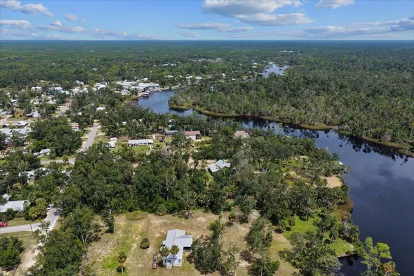 $584,000 | 1710 Southeast 1st Street, Steinhatchee, FL 32359