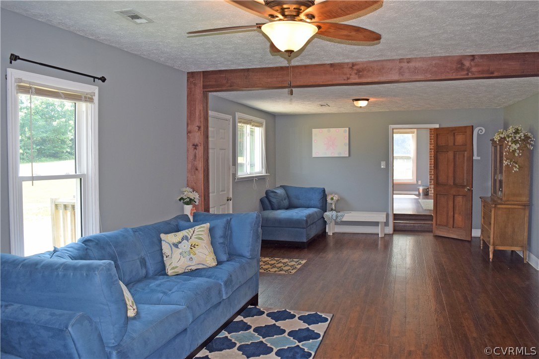 7201 Ruthville Road Providence Forge, VA 23140 - Photo 4 of 20 Gallery Image 4