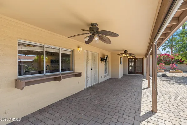 $1,050,000 | 14238 North 61st Street, Scottsdale, AZ 85254