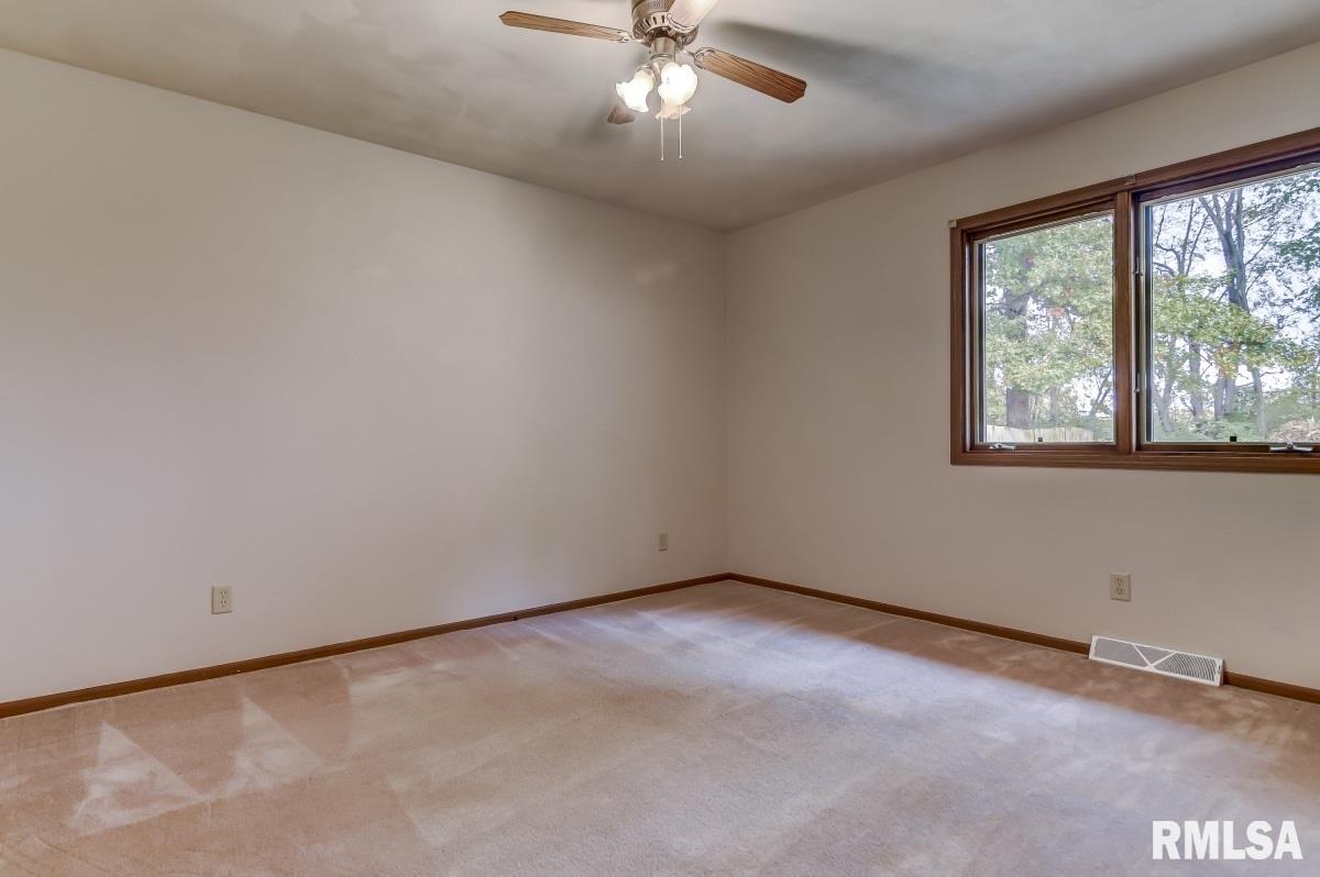 7 Sarah Avenue Springfield, IL 62703 - Photo 22 of 36