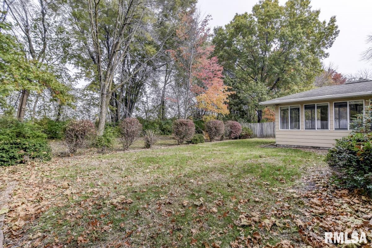 7 Sarah Avenue Springfield, IL 62703 - Photo 31 of 36