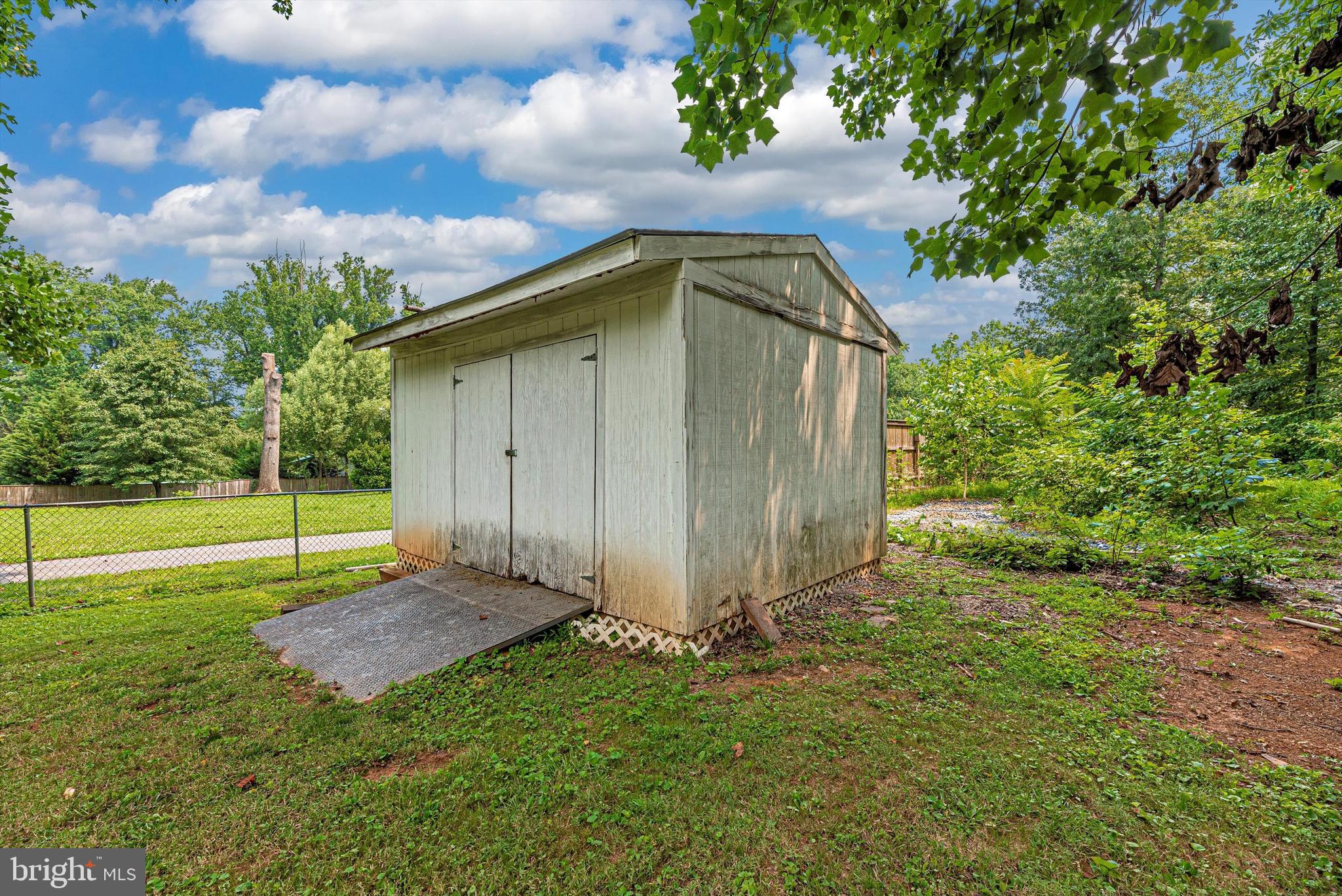 4409 Reels Mill Road Frederick, MD 21704 - Photo 7 of 25 Storage Shed