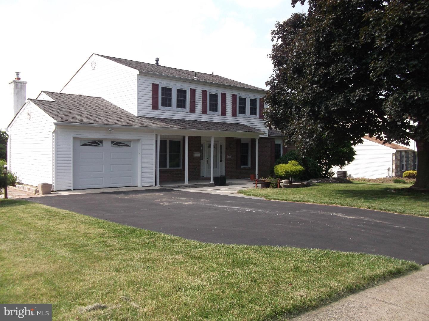 755 Stephen Road Warminster, PA 18974 - Photo 1 of 25 Gallery Image 1