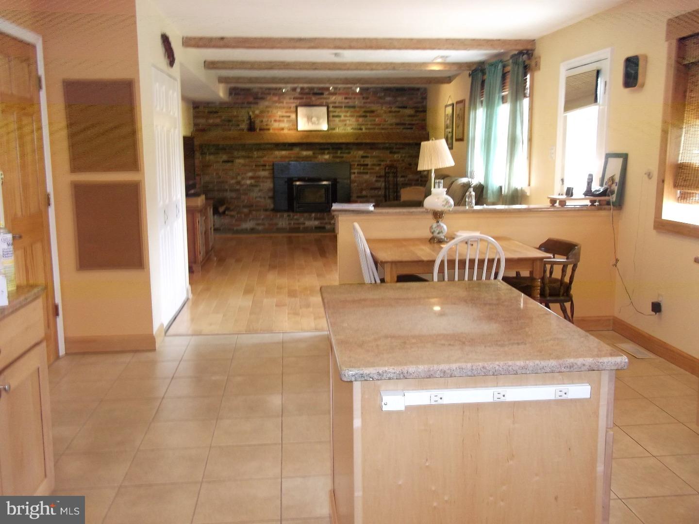 755 Stephen Road Warminster, PA 18974 - Photo 6 of 25 Gallery Image 6