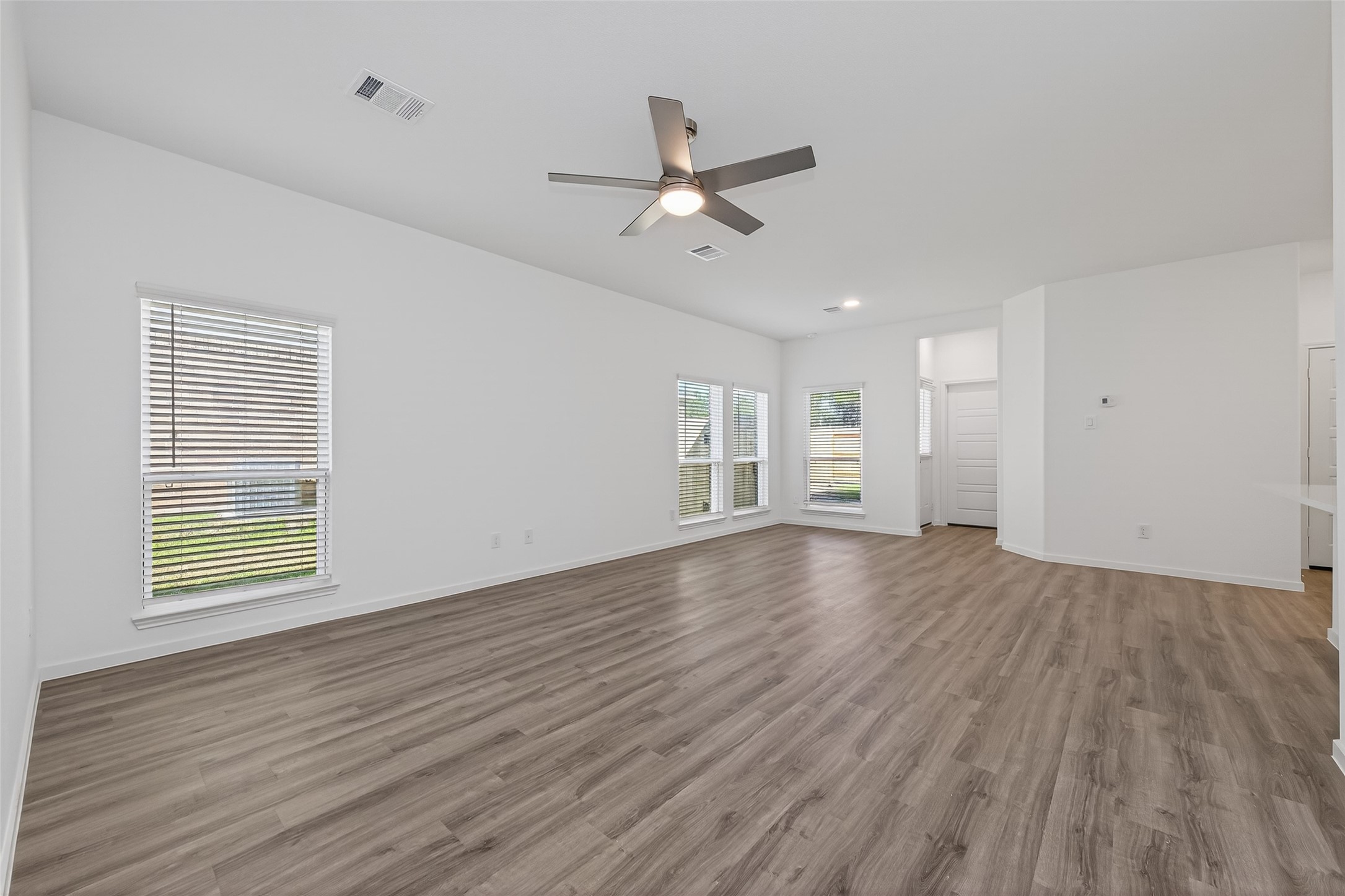 9746 Enclave Ridge Road Willis, TX 77318 - Photo 6 of 24